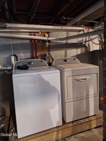 17 Wayne Street, Brunswick, NY 12180