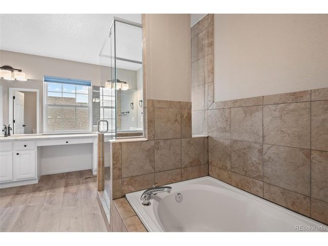 9522 Silver Spur Ln, Highlands Ranch, CO 80130