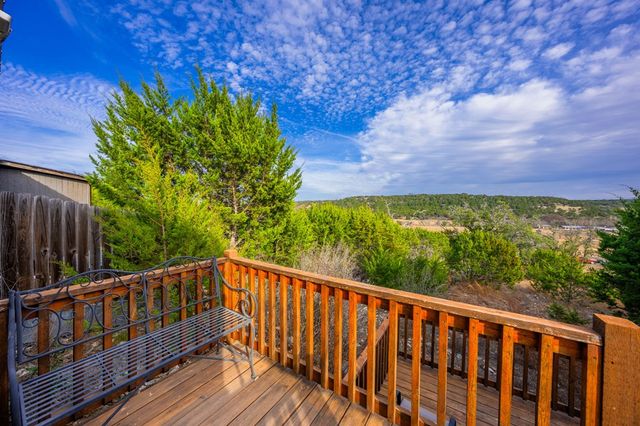 152 Henderson Branch Rd, Ingram, TX 78025