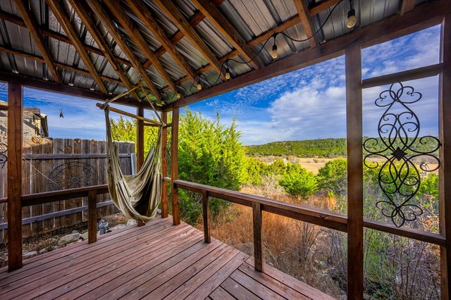 152 Henderson Branch Rd, Ingram, TX 78025