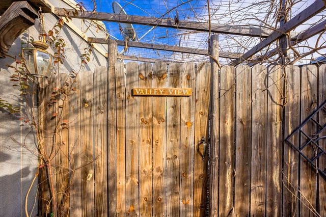 152 Henderson Branch Rd, Ingram, TX 78025