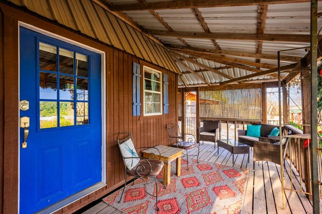 152 Henderson Branch Rd, Ingram, TX 78025