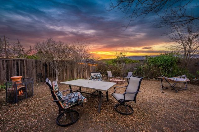 152 Henderson Branch Rd, Ingram, TX 78025