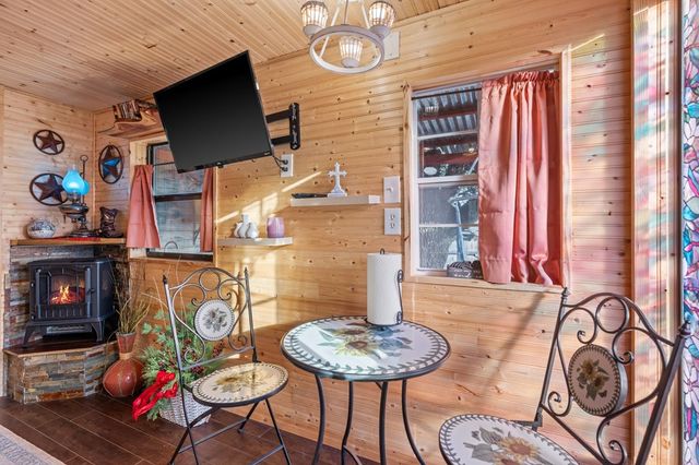 152 Henderson Branch Rd, Ingram, TX 78025