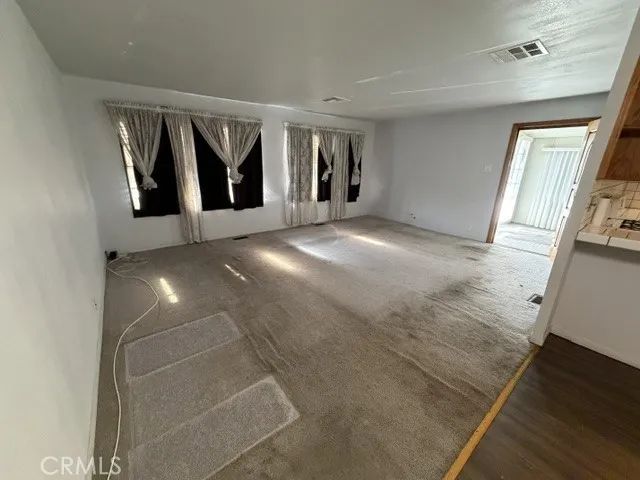 10001 Frontage 238, South Gate, CA 90280