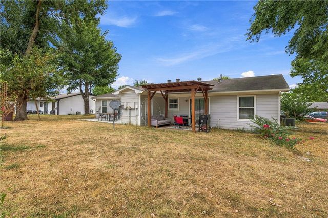 1209 Carlsbad Trace 1209 & 1211, Fayetteville, AR 72704