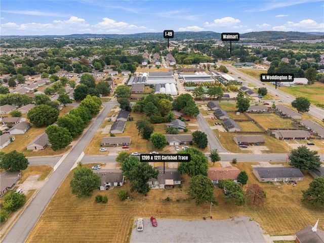 1209 Carlsbad Trace 1209 & 1211, Fayetteville, AR 72704