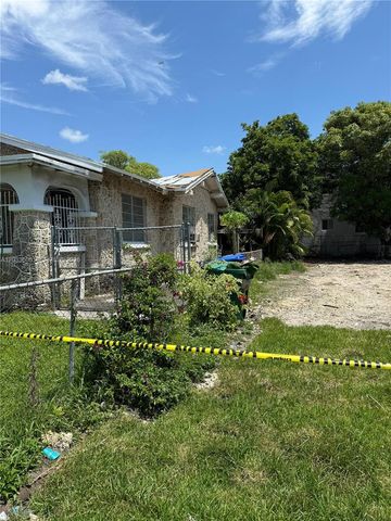 1269 NW 4th St, Miami, FL 33125