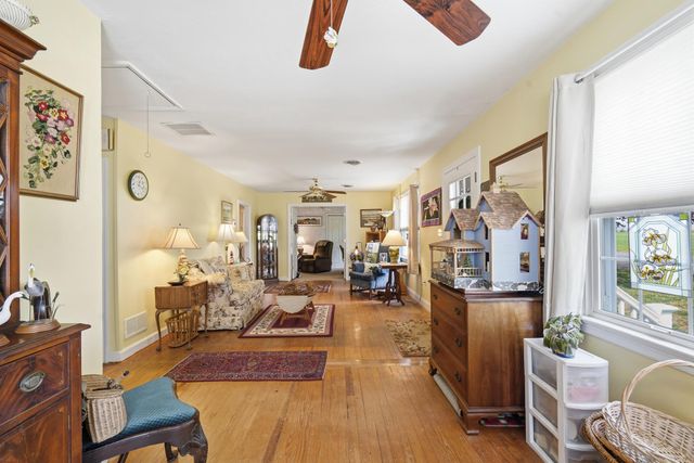 14136 KENTMORE PARK RD, Kennedyville, MD 21645