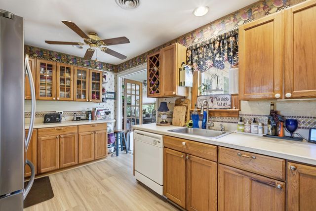 14136 KENTMORE PARK RD, Kennedyville, MD 21645