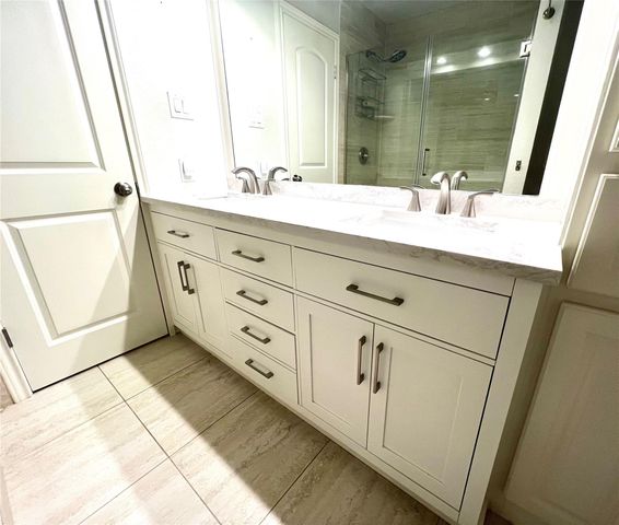 8810 Mountain Path CIR, Austin, TX 78759