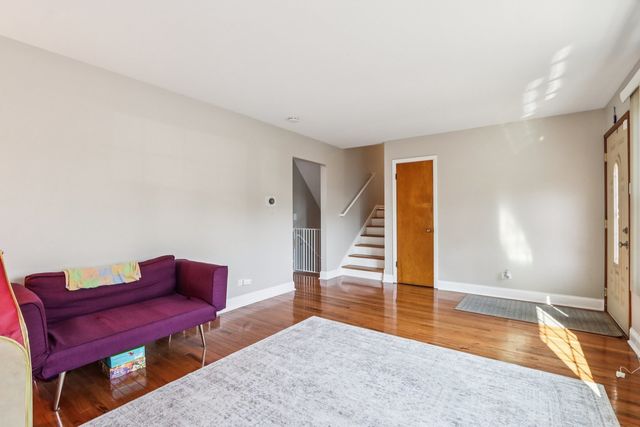 461 S Ardmore Terrace, Addison, IL 60101