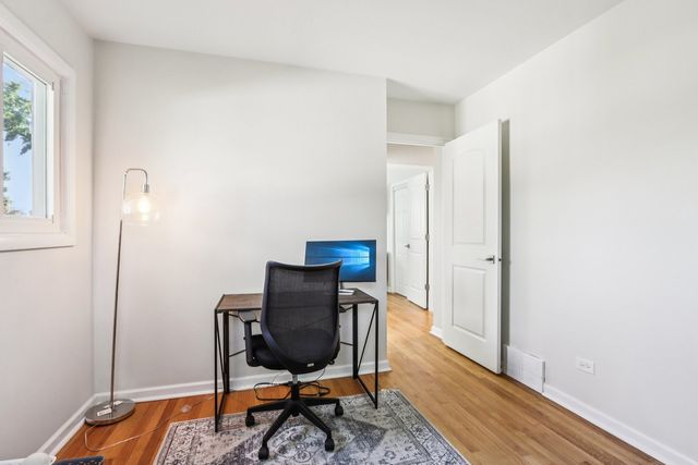 461 S Ardmore Terrace, Addison, IL 60101