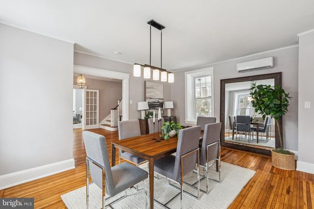 433 E GORGAS LN, Philadelphia, PA 19119