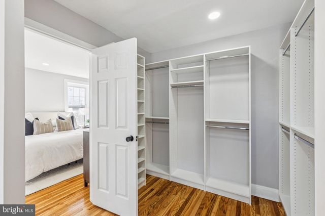 433 E GORGAS LN, Philadelphia, PA 19119