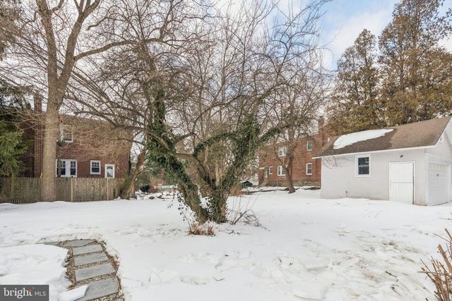 433 E GORGAS LN, Philadelphia, PA 19119