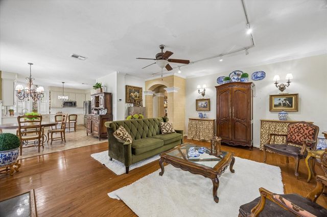 1019 Quiet Glen Court, Sugar Land, TX 77479