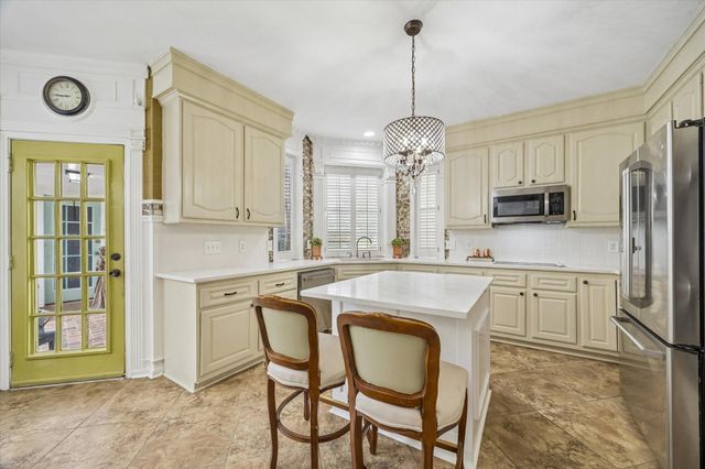 1019 Quiet Glen Court, Sugar Land, TX 77479