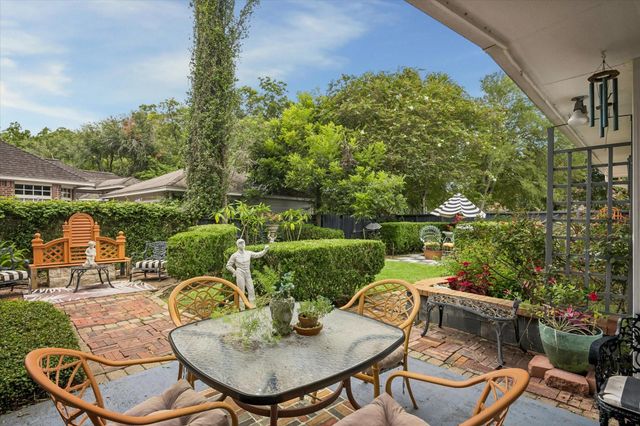 1019 Quiet Glen Court, Sugar Land, TX 77479