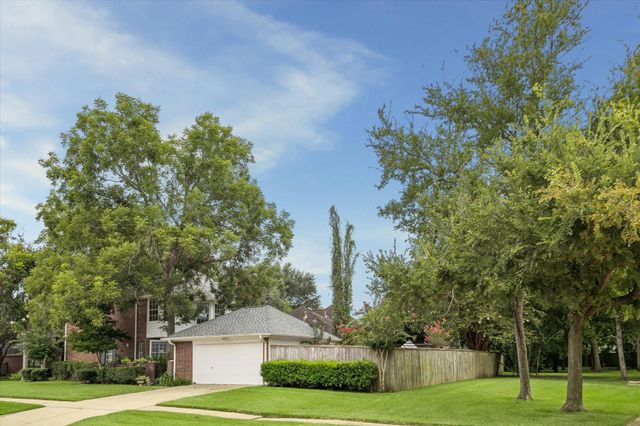 1019 Quiet Glen Court, Sugar Land, TX 77479