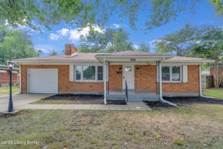 3232 Greendale Dr, Louisville, KY 40216