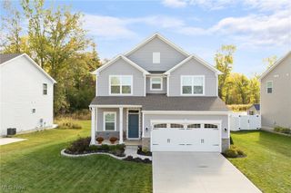 1806 Muirfield Lane, Painesville, OH 44077
