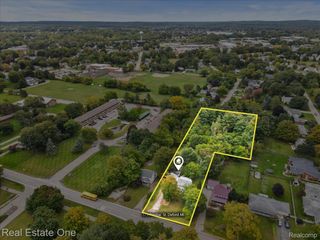 575 Pontiac Street, Oxford Charter Township, MI 48371