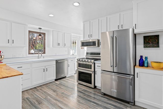 632 Harriet Avenue, Shoreview, MN 55126