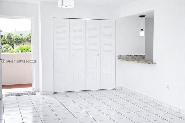 802 NW 87th Avenue 315, Miami, FL 33172