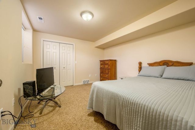 801 E 4th Street, Laurel, MT 59044