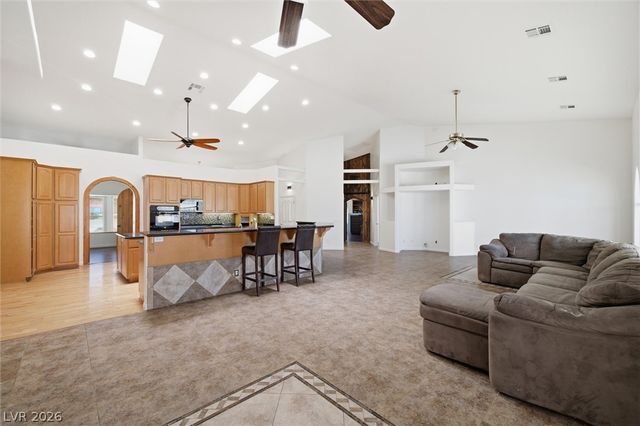 2601 Balzar Street, Pahrump, NV 89060
