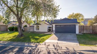 2886 Leslie Ln, West Sacramento, CA 95691