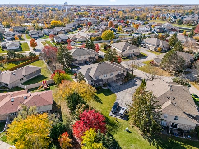 9298 Meadowview Drive, Orland Hills, IL 60487