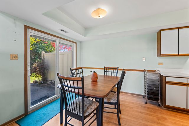 9298 Meadowview Drive, Orland Hills, IL 60487