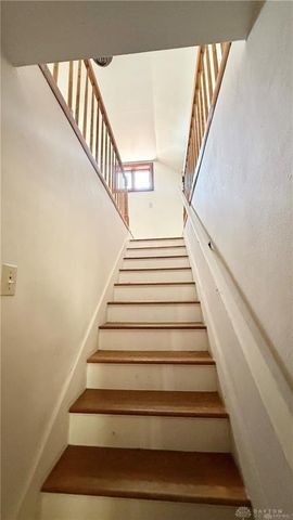1032 Hampshire Road, Dayton, OH 45419
