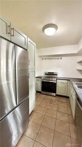 1032 Hampshire Road, Dayton, OH 45419