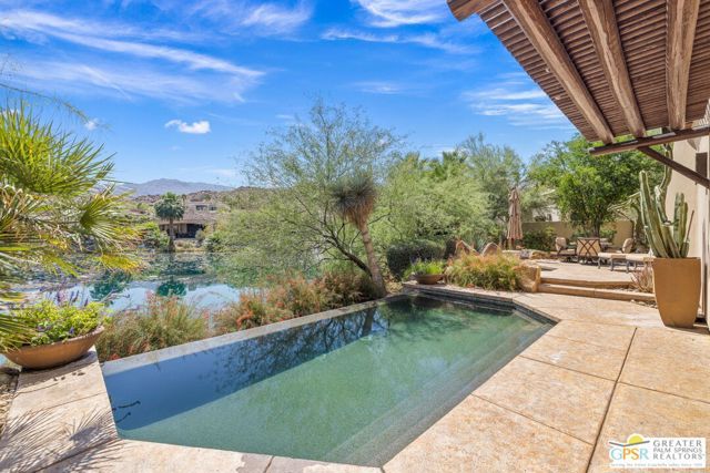 48387 Old Stone Trail, Palm Desert, CA 92260