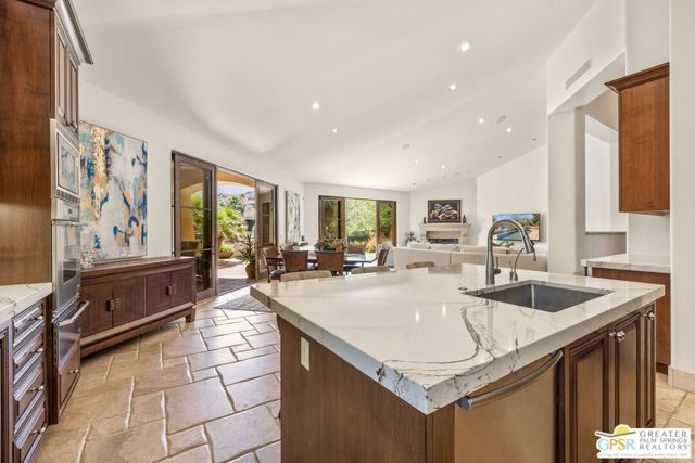 48387 Old Stone Trail, Palm Desert, CA 92260