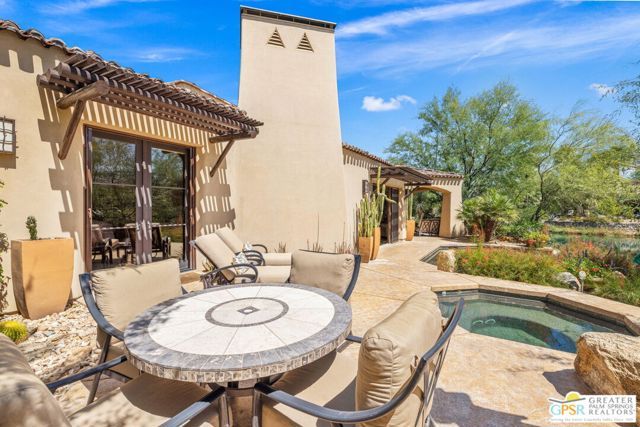 48387 Old Stone Trail, Palm Desert, CA 92260