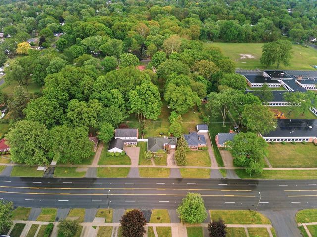 20036 Beech Daly, Redford, MI 48240