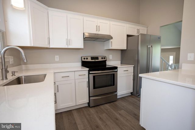 10116 WIMBLEDON CT, Manassas, VA 20110