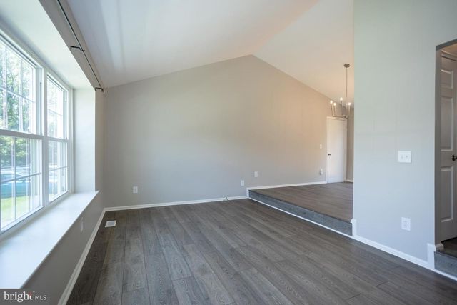 10116 WIMBLEDON CT, Manassas, VA 20110