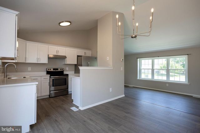 10116 WIMBLEDON CT, Manassas, VA 20110