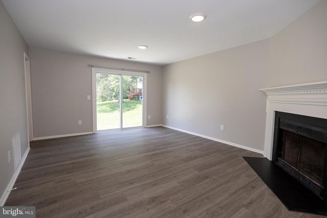 10116 WIMBLEDON CT, Manassas, VA 20110