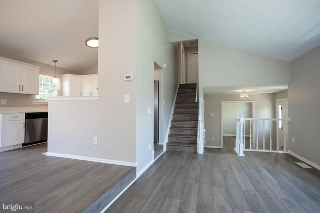 10116 WIMBLEDON CT, Manassas, VA 20110