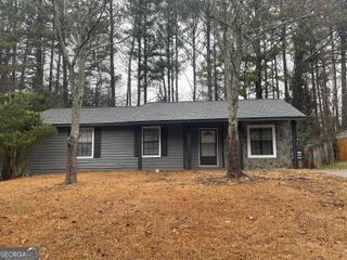 8475 Alden Drive, Riverdale, GA 30274