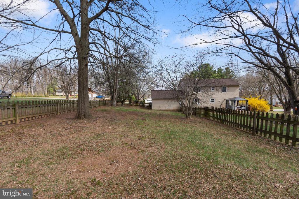 Image 43 of property listing at 2314 SANDEL LN, Westminster, MD 21157