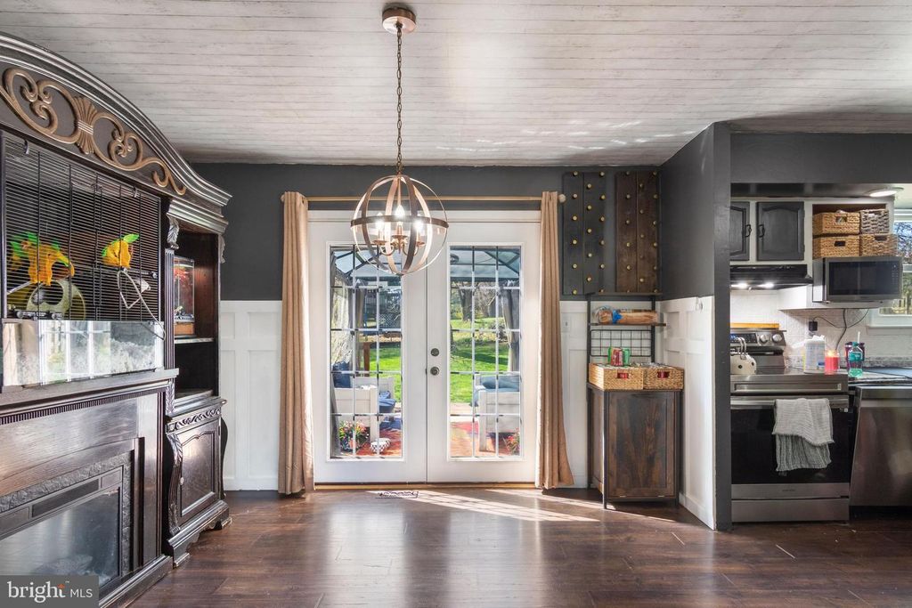 Image 6 of property listing at 2314 SANDEL LN, Westminster, MD 21157