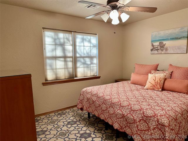 2332 Sioux, Sulphur, OK 73086