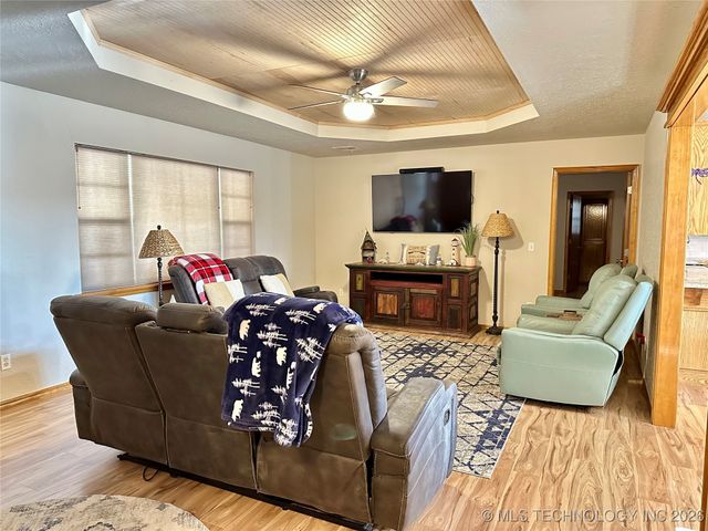 2332 Sioux, Sulphur, OK 73086